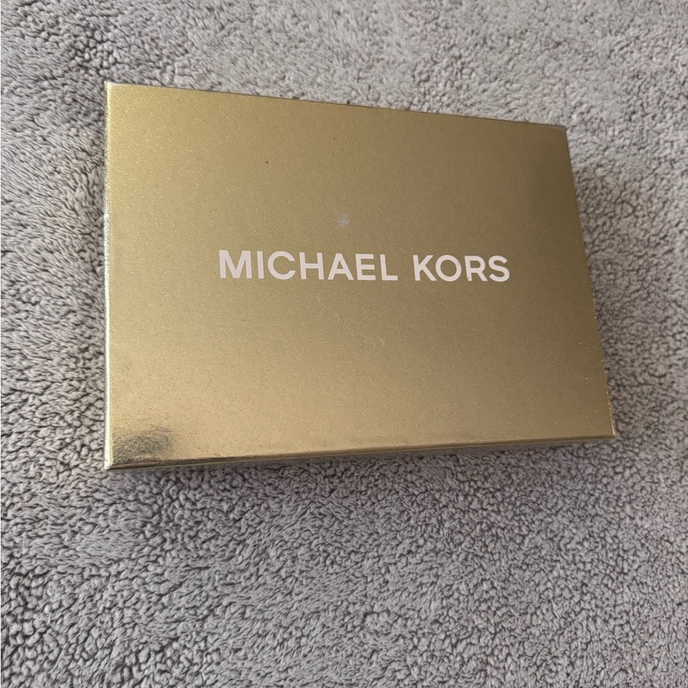 Michael Kors Signature Beige and Pink Clutch - Picture 6 of 6